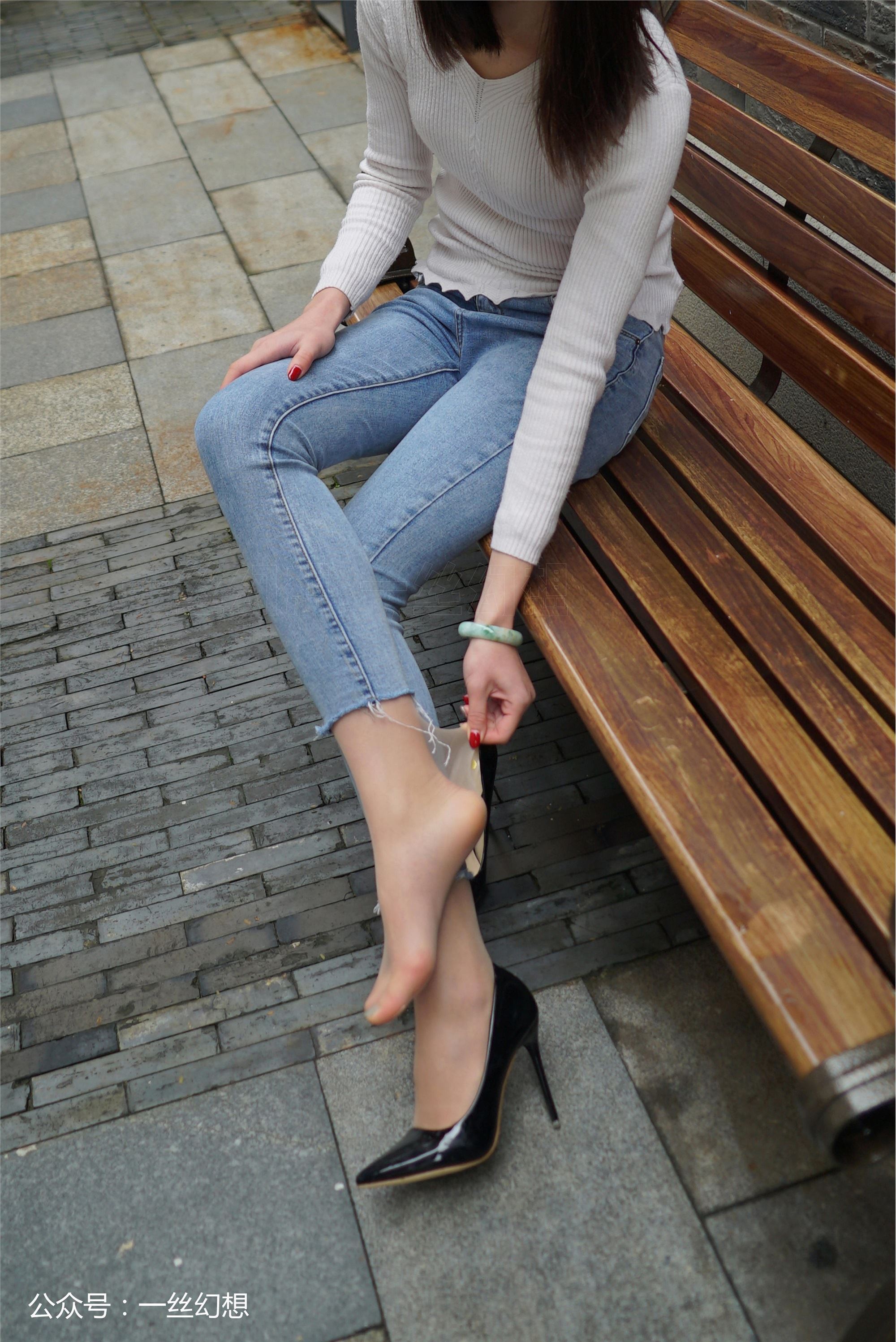 高丝女子图鉴 袜小喵×一丝幻想 NZ052 茜茜